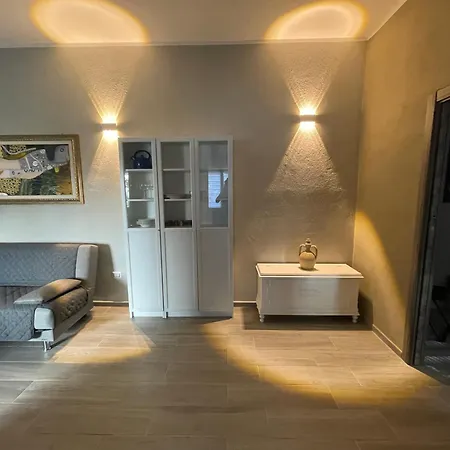 Elegante Carbonia